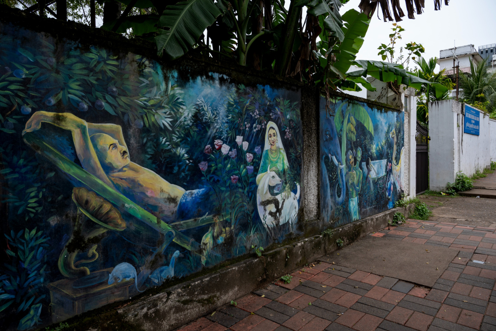 Street art dedicated to Vaikom Muhammad Basheer.