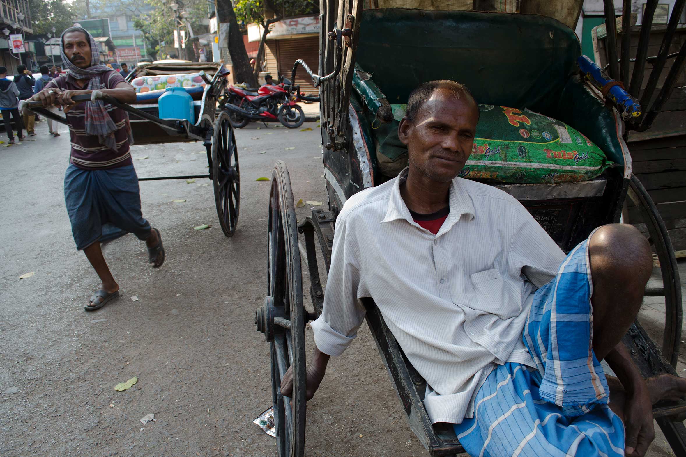 Hundred years of sweat, toil and public service : Handpulled rickshaws ...