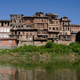 The Jhelum riverbank in Downtown Srinagar is like a living gallery of traditional Kashmiri residential architecture (Courtesy: Parshati Dutta)