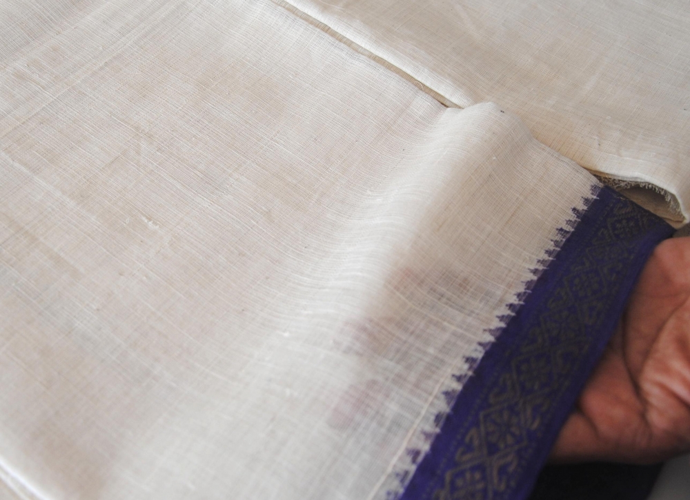 NEW! Handspun Ponduru Khadi Cotton Sarees | Shop on www.fabk.in  #khadicottonsarees - YouTube